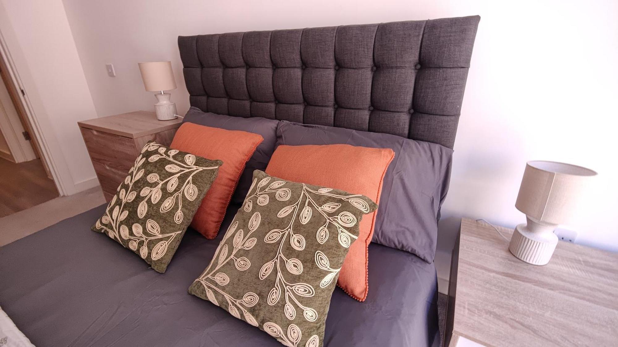 Bee Cosy - Greater Centre Apartment